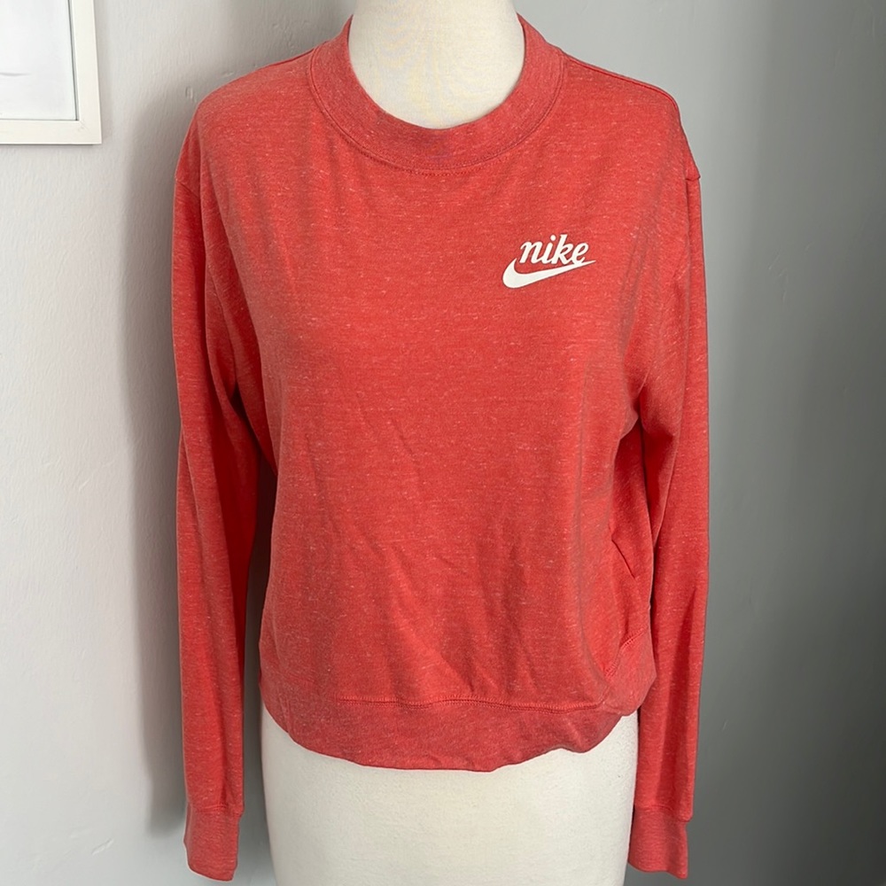 Nike top XS